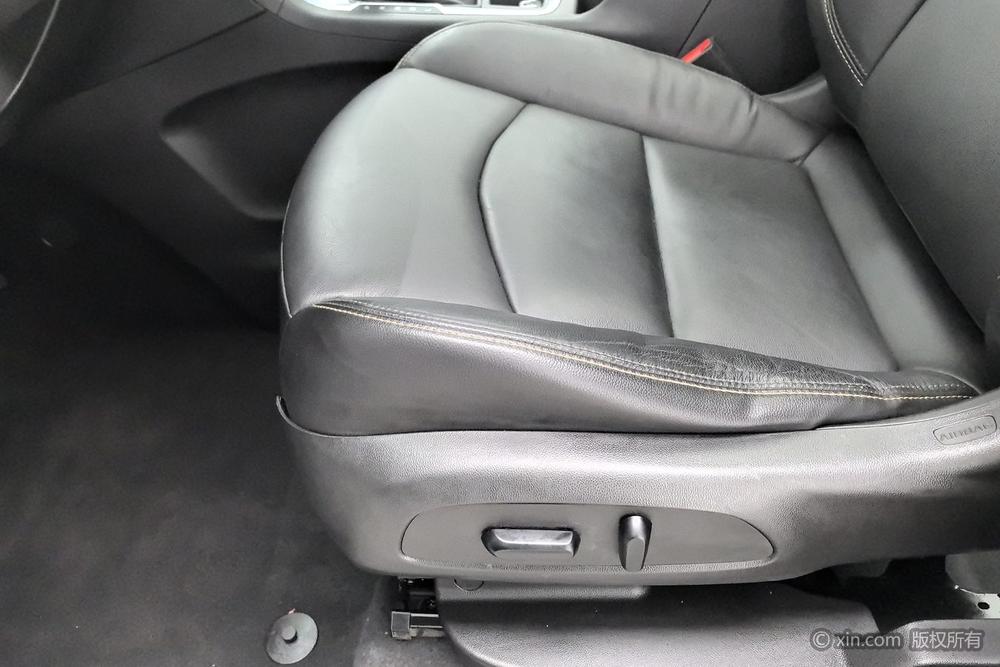 Chevrolet Equinox, фото 18