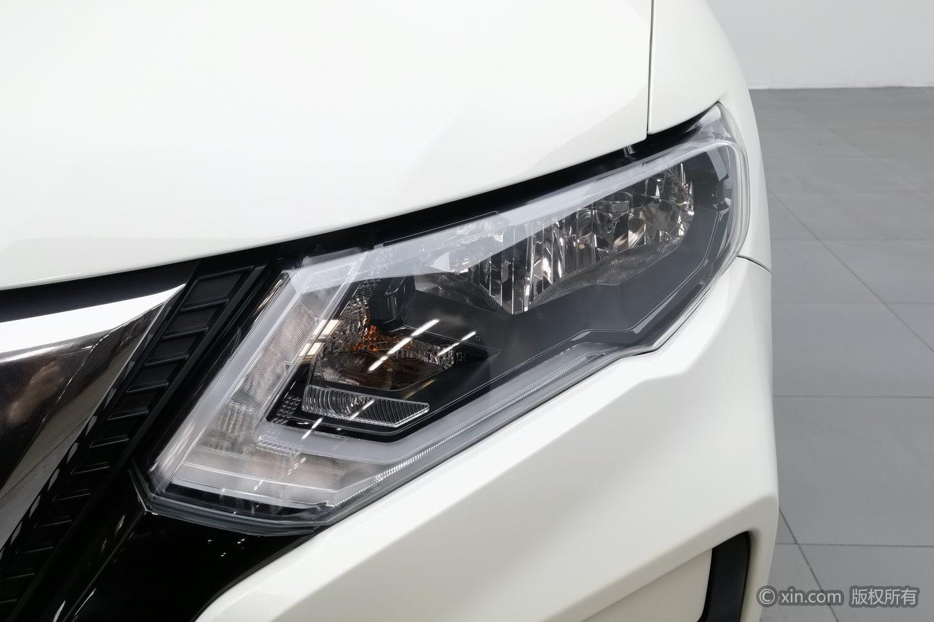 Nissan X-Trail 2017 2.0L CVT Comfort 2WD