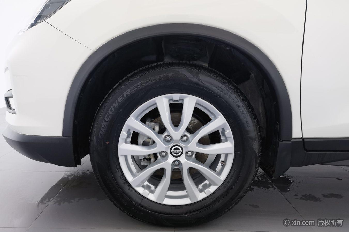 Nissan X-Trail 2017 2.0L CVT Comfort 2WD