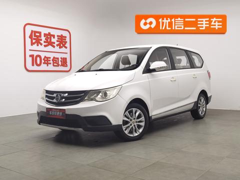 Baojun 730 2014 1.5L manual standard 7-seater