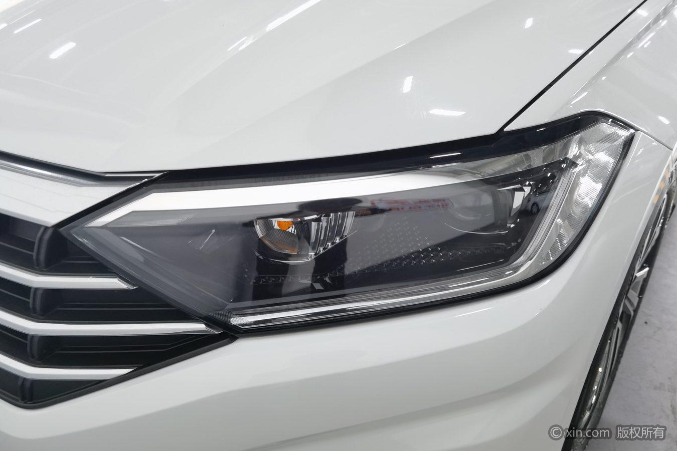Volkswagen Sagitar 2021 200TSI DSG