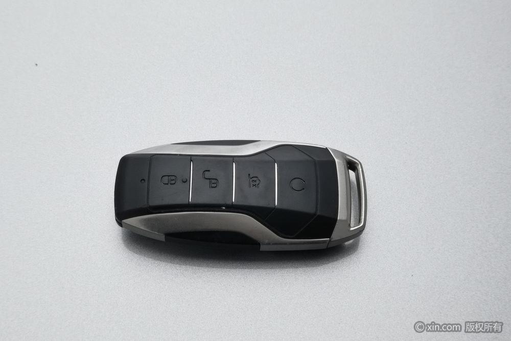 BYD Tang, фото 6
