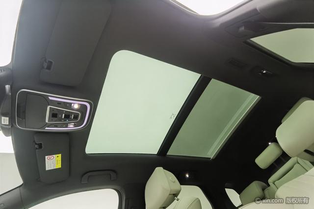 Denza X PHEV 2021 Темно-серый из Китая, фото 5