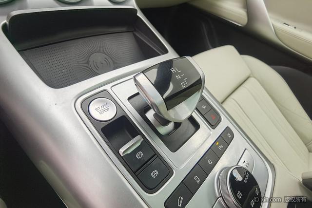 Denza X PHEV id 3804786 из Китая 14