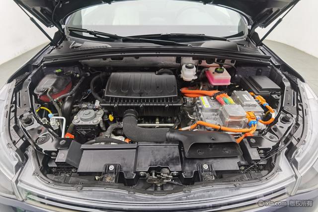 Denza X PHEV id 3804786 из Китая 17