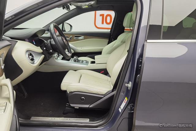 Denza X PHEV id 3804786 из Китая 22