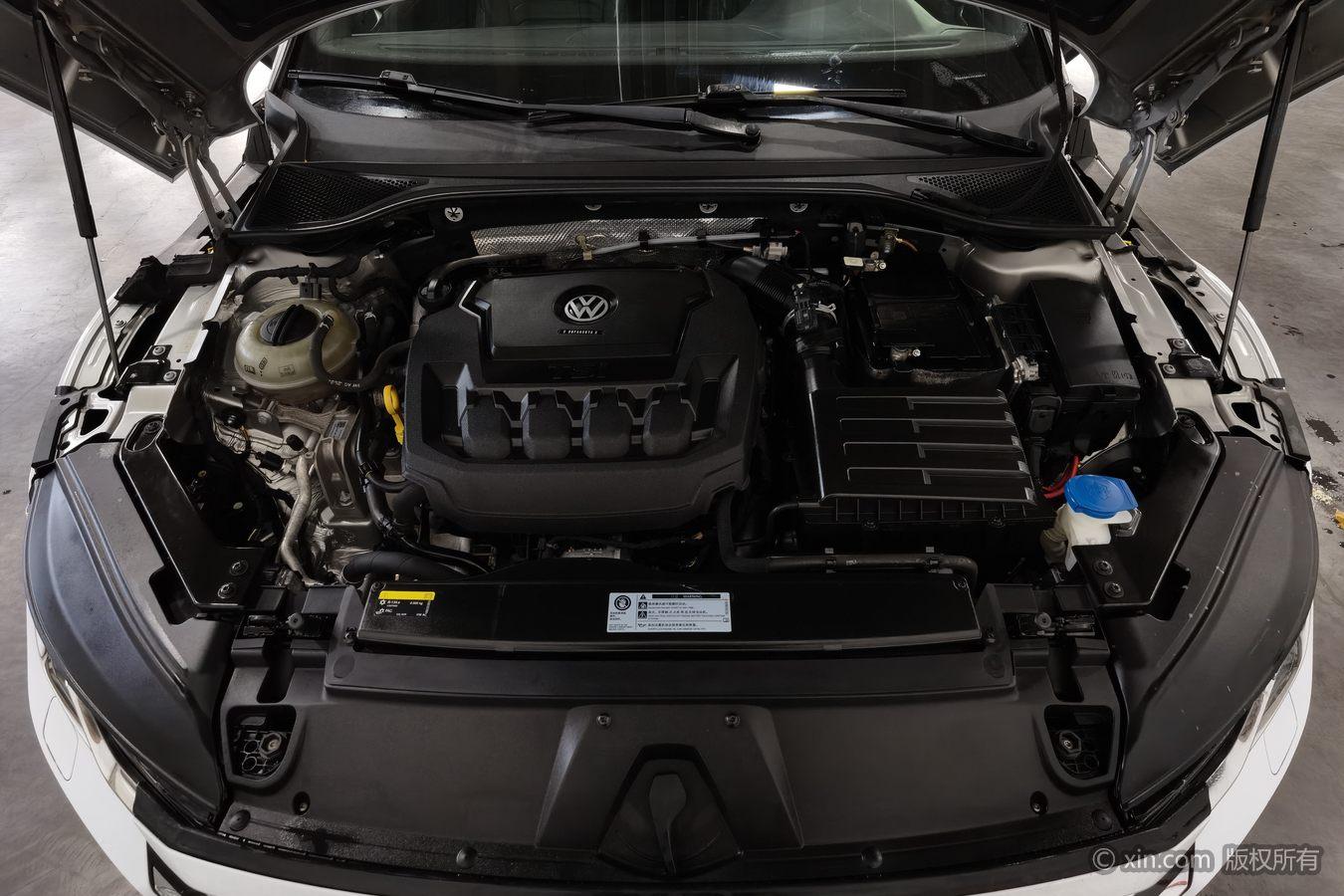 Volkswagen Passat CC CC 2019 330TSI V