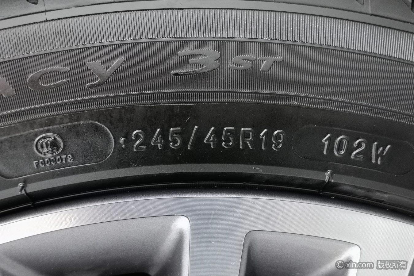 Hongqi H9 2020 2.0T