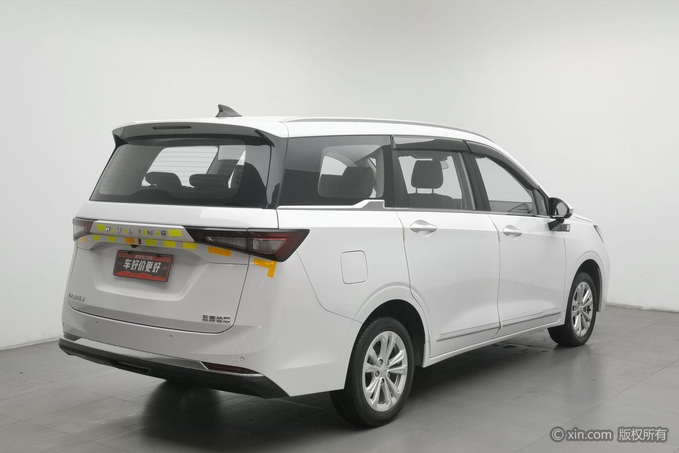 Wuling Jiachen 2022 1.5L MT Comfort