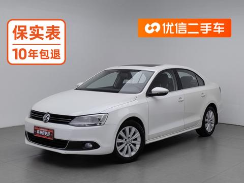 Volkswagen Sagitar 2014 1.6L MT Comfort
