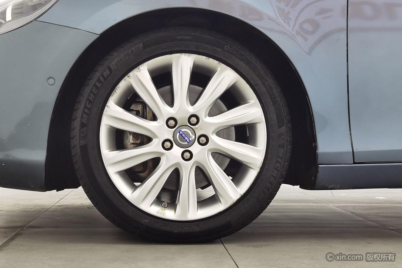 Volvo V40 2013 2.0T