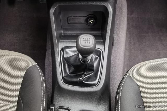 Wuling Hongguang 2021 1.5 L SMTBase — фото 15