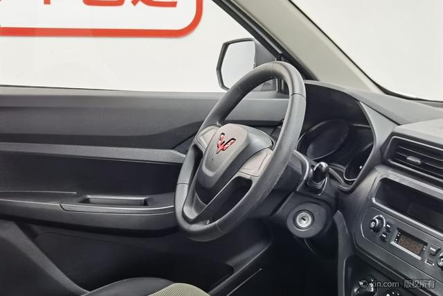 Wuling Hongguang 2021 1.5 L SMTBase — фото 17