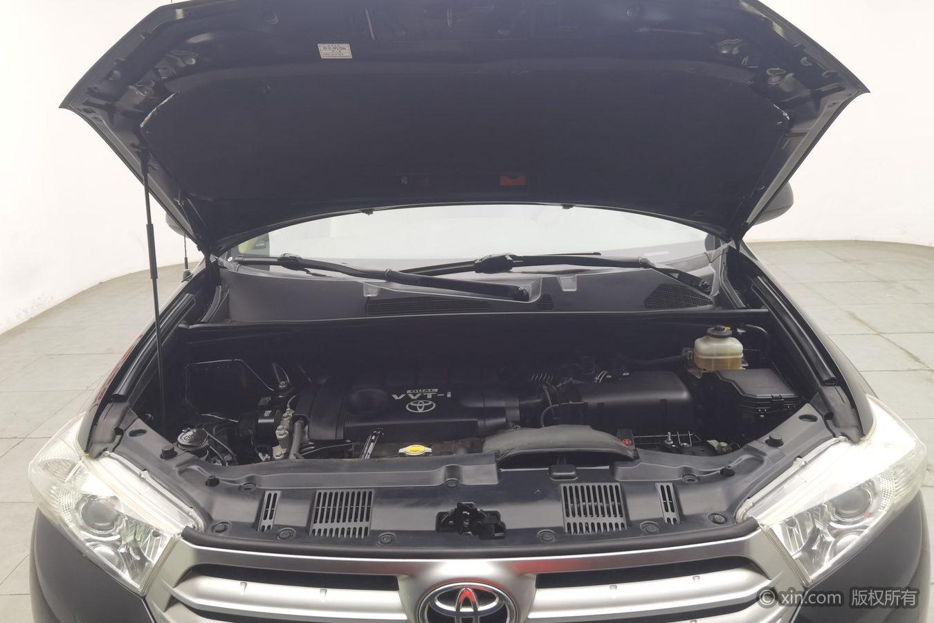 Toyota Highlander 2012 2.7L 5 мест Elite