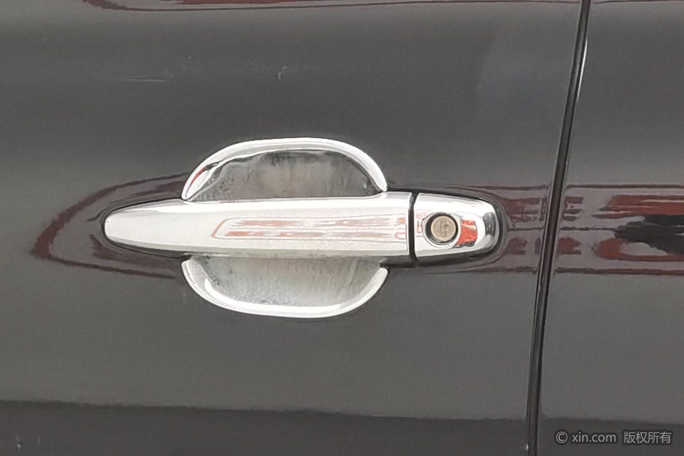 Toyota Highlander 2012 2.7L 5 мест Elite