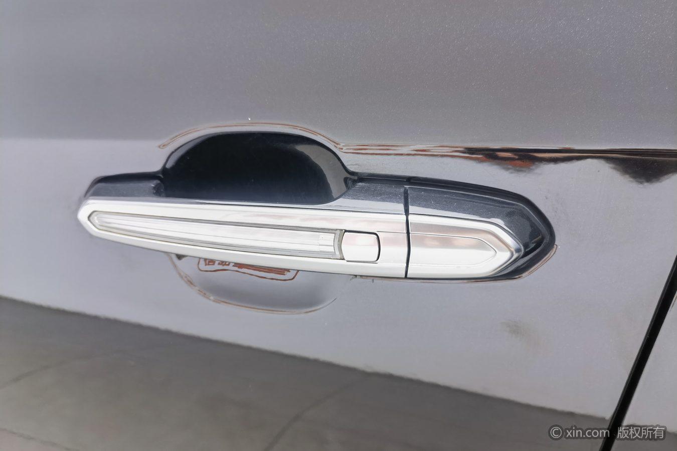 Cadillac XT4 2020 28T Lead