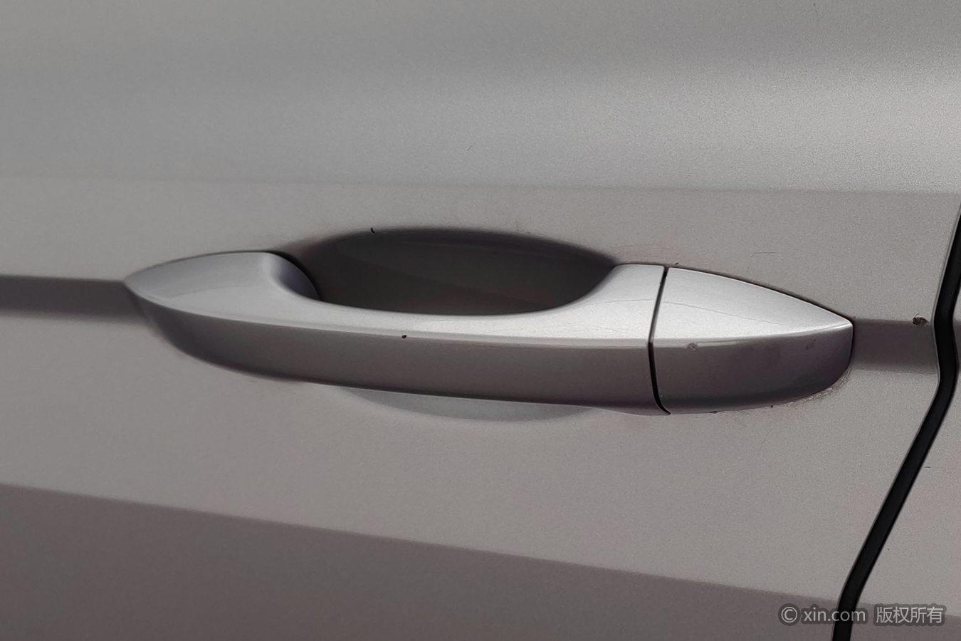 Volkswagen Bora 2021 1.5L AT Comfort Smart Connect