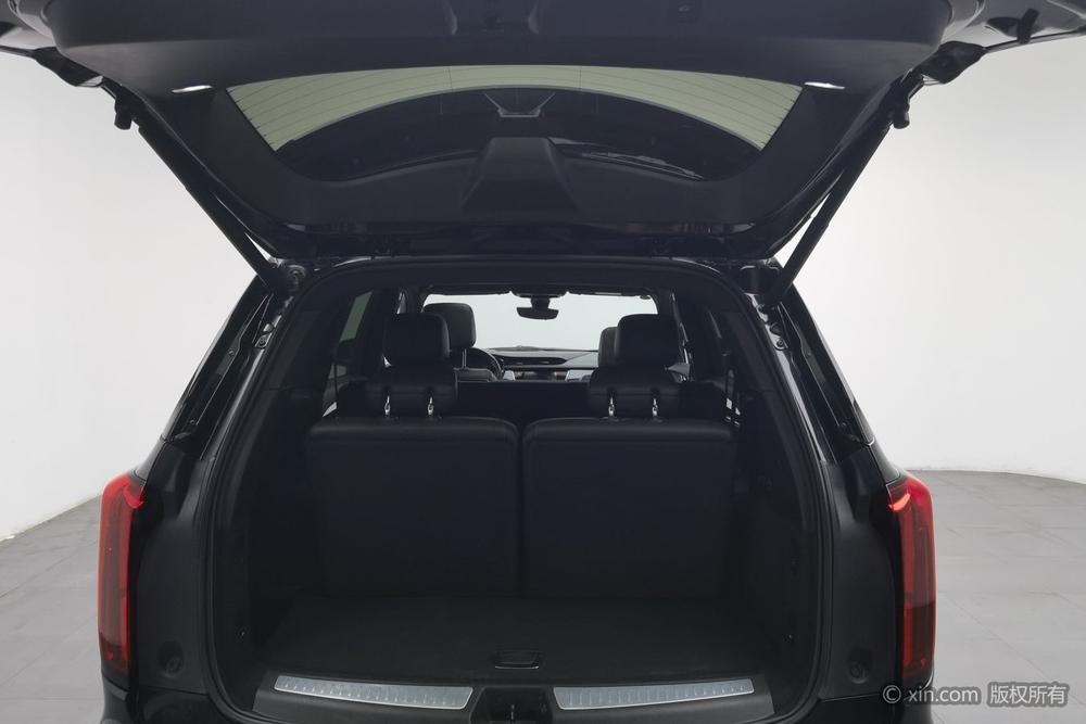 Cadillac XT6, фото 24