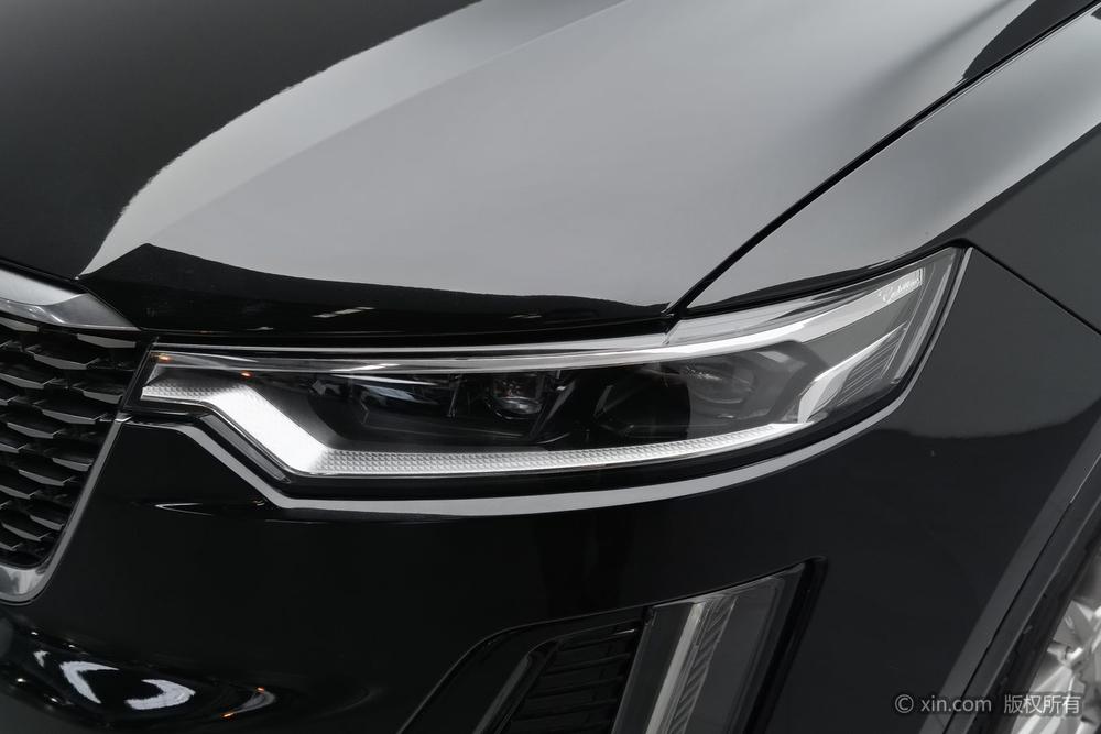 Cadillac XT6, фото 7