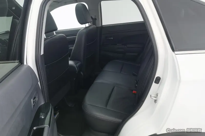 Citroen C 4 AIRCROSS 2.0 L 2 WD Luxury — фото 15