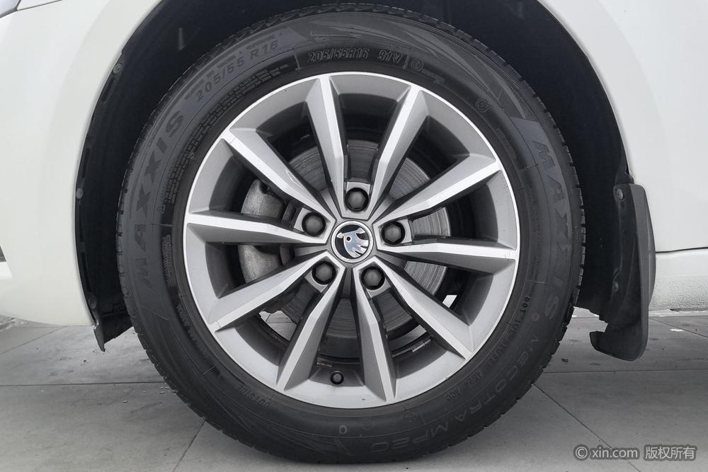 Skoda Octavia, фото 12