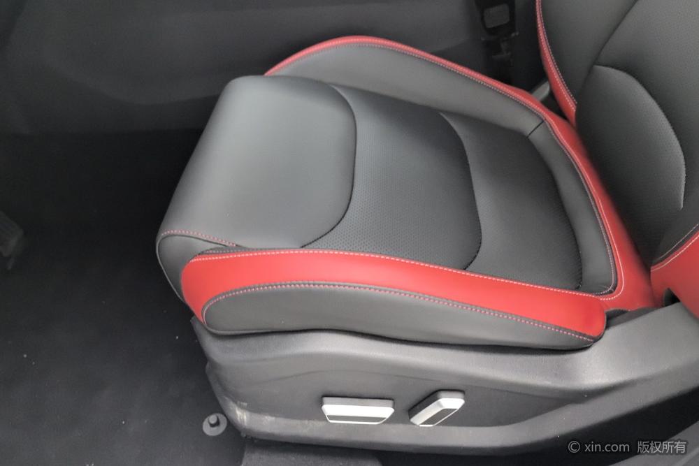 Geely Emgrand S, фото 18