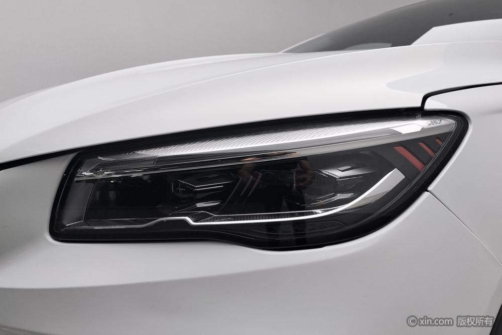 Geely Emgrand S, фото 7