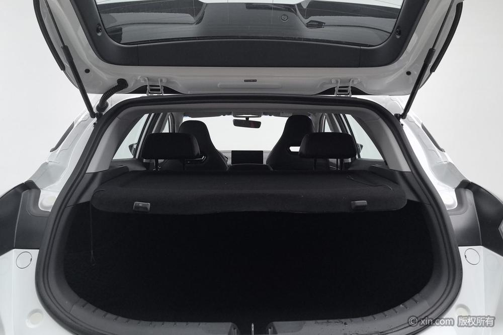 Geely Emgrand S, фото 23