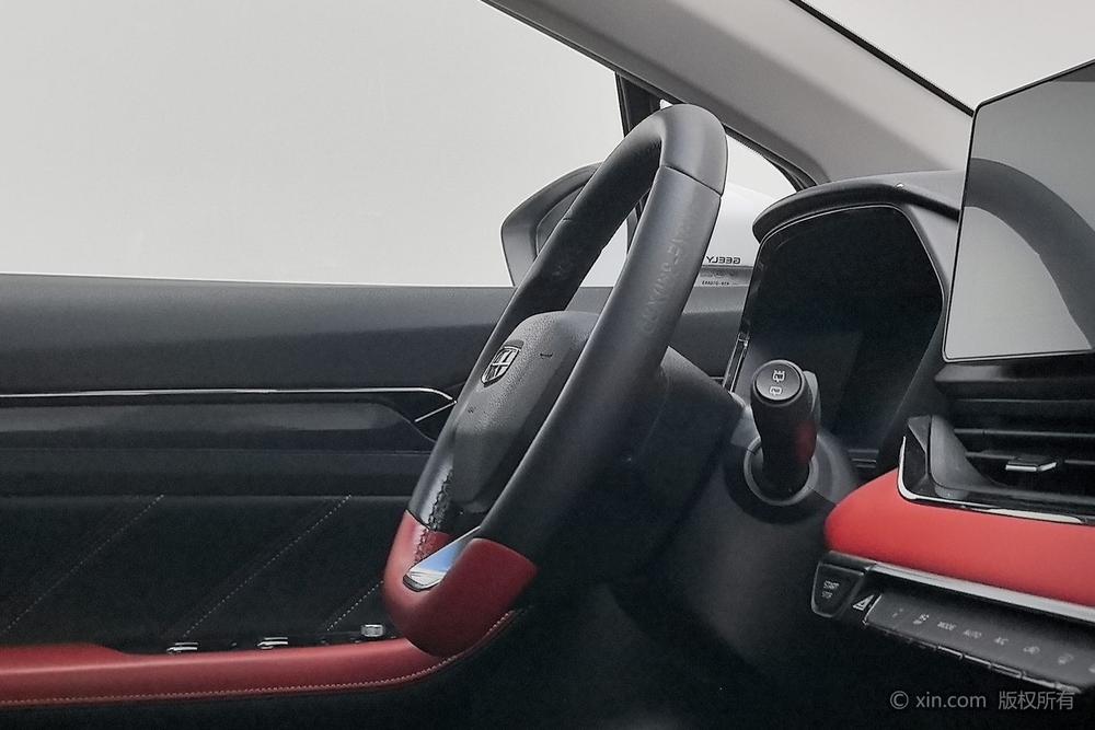 Geely Emgrand S, фото 9