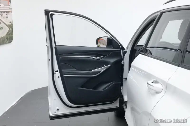 Changan CS75 PLUS — фото 15