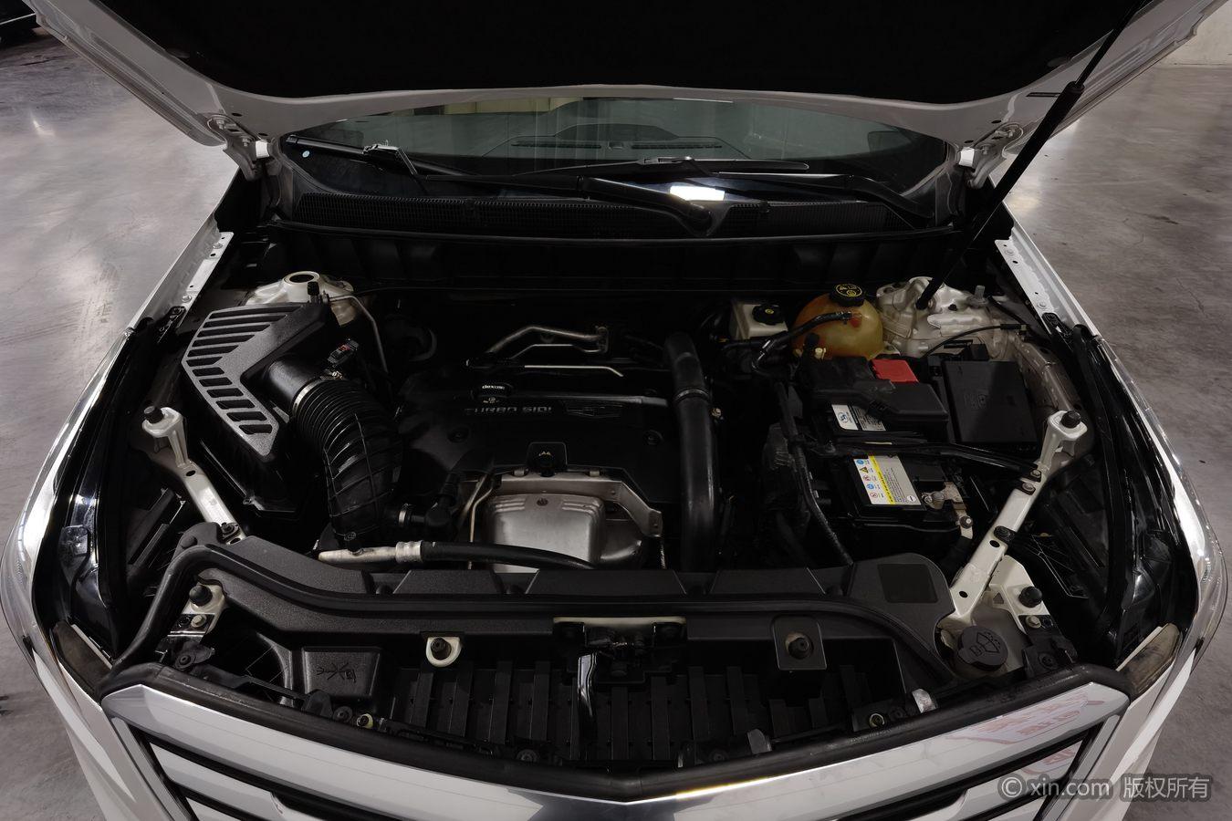 Cadillac XT5 2016 28T
