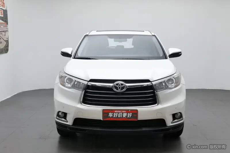 Toyota Highlander 2.0 T 4 WD Luxury 7 — фото 2
