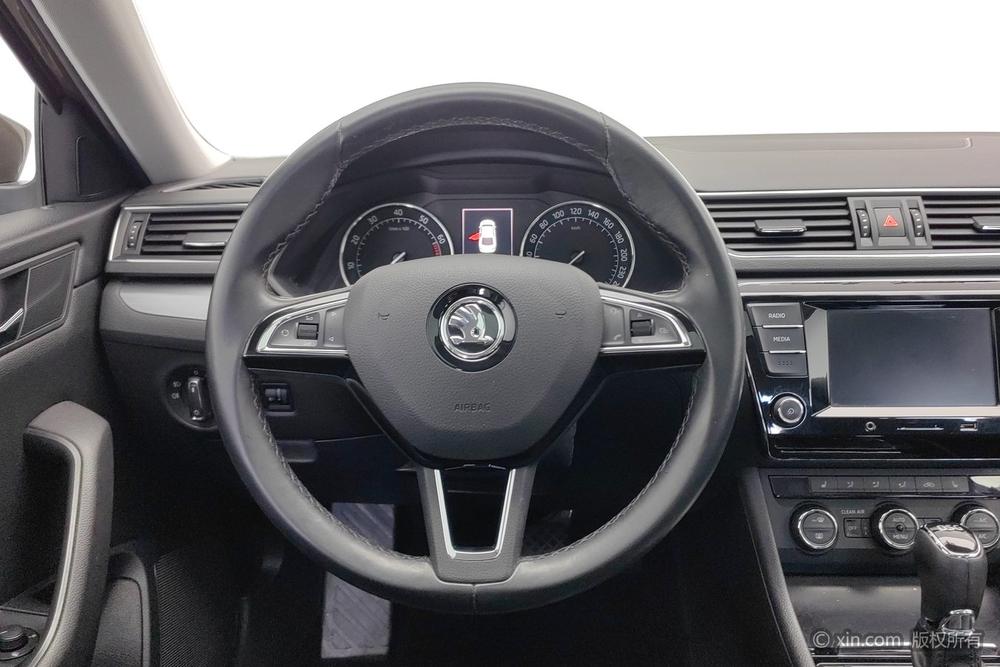 Skoda Superb, фото 14