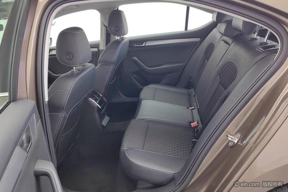 Skoda Superb, фото 20