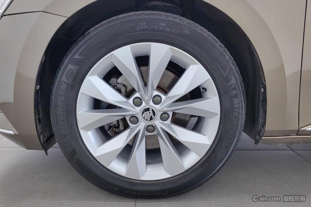 Skoda Superb, фото 9