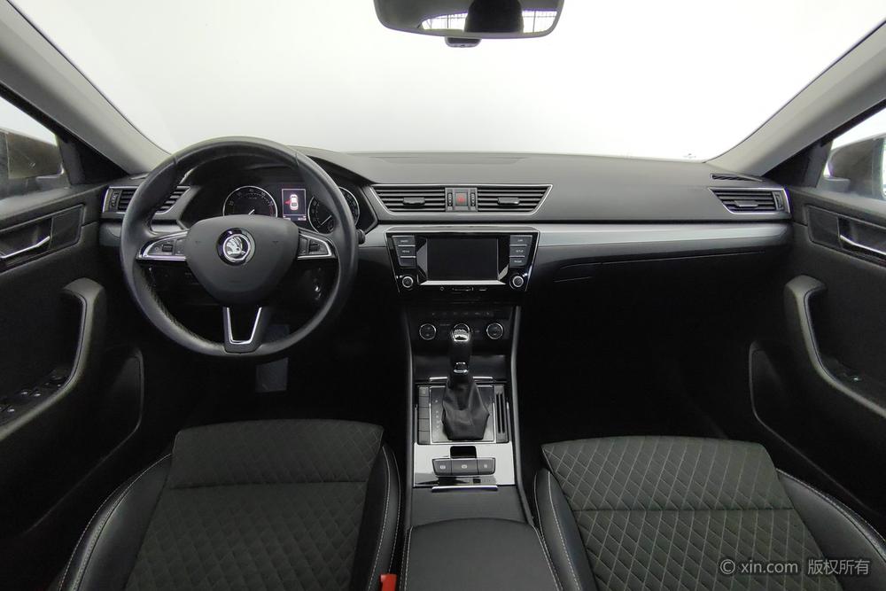 Skoda Superb, фото 13