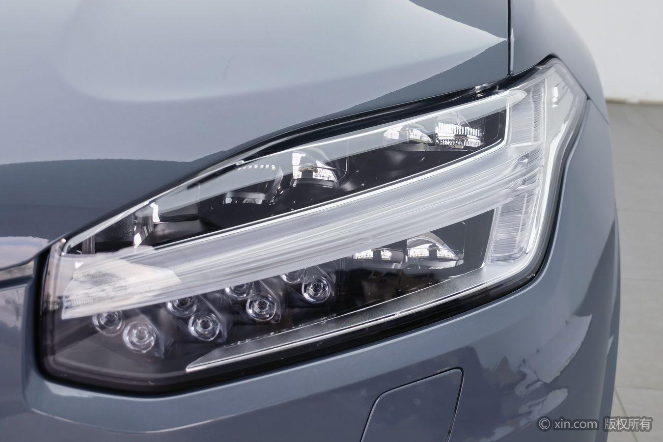 Volvo XC90 2020 T6 Sport 7 мест