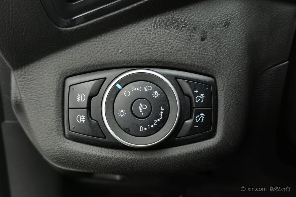 Ford Kuga, фото 17