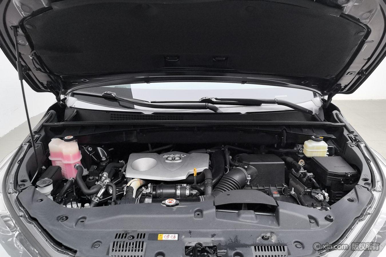 Toyota Highlander 2021 2.0T Luxury 7 мест