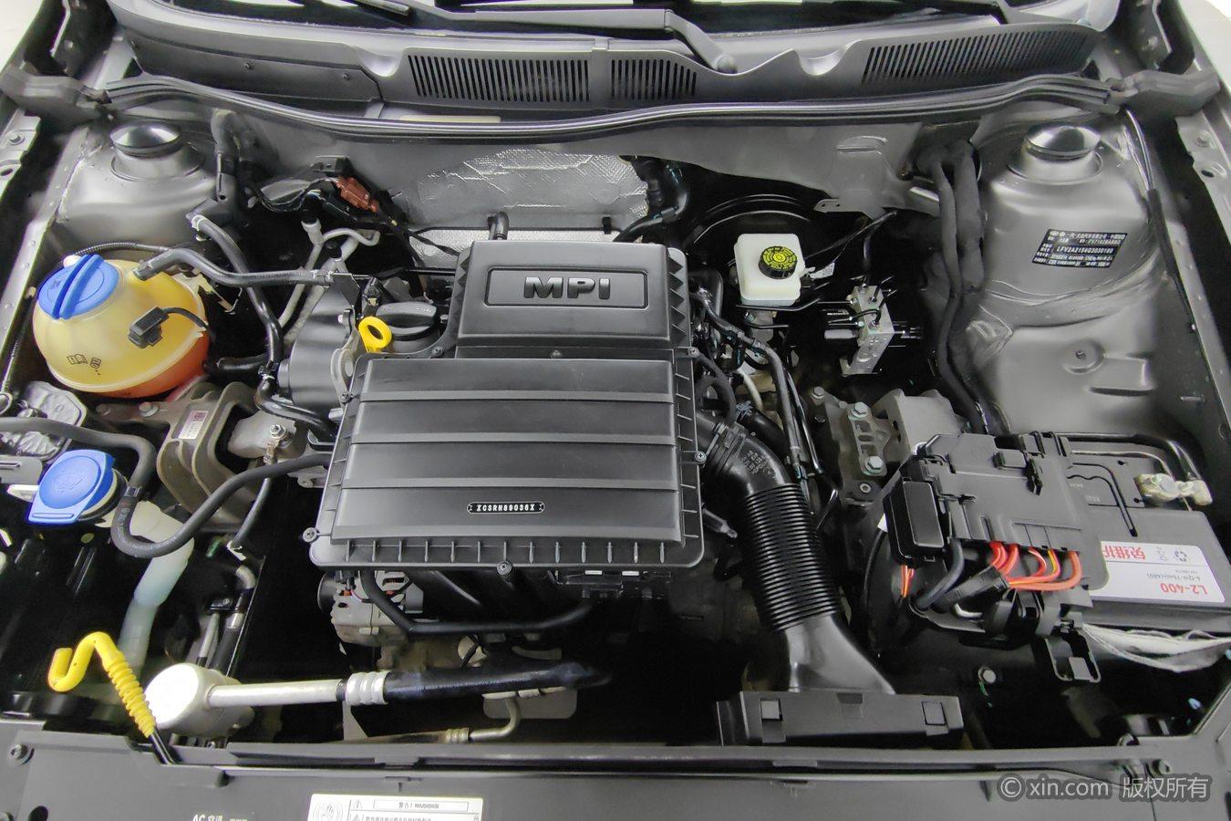 Volkswagen Bora 2016 1.6L AT Comfort