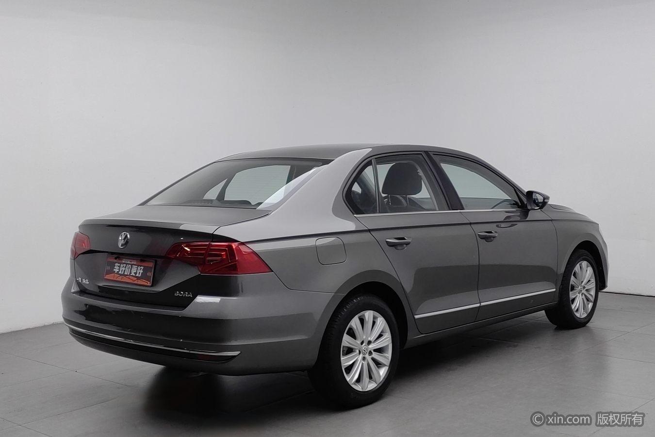 Volkswagen Bora 2016 1.6L AT Comfort