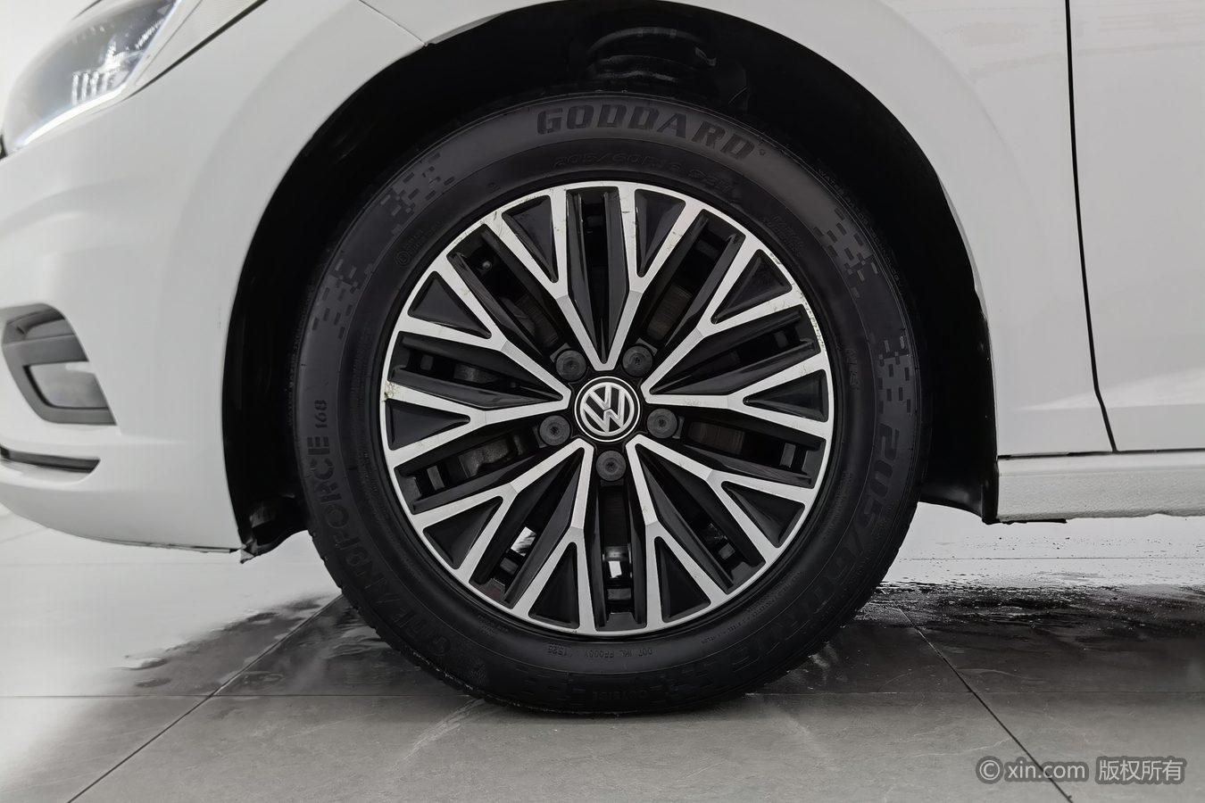 Volkswagen Sagitar 2019 200TSI DSG Comfort VI