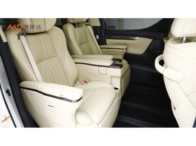 Toyota Alphard 2018 3.5 L — фото 8