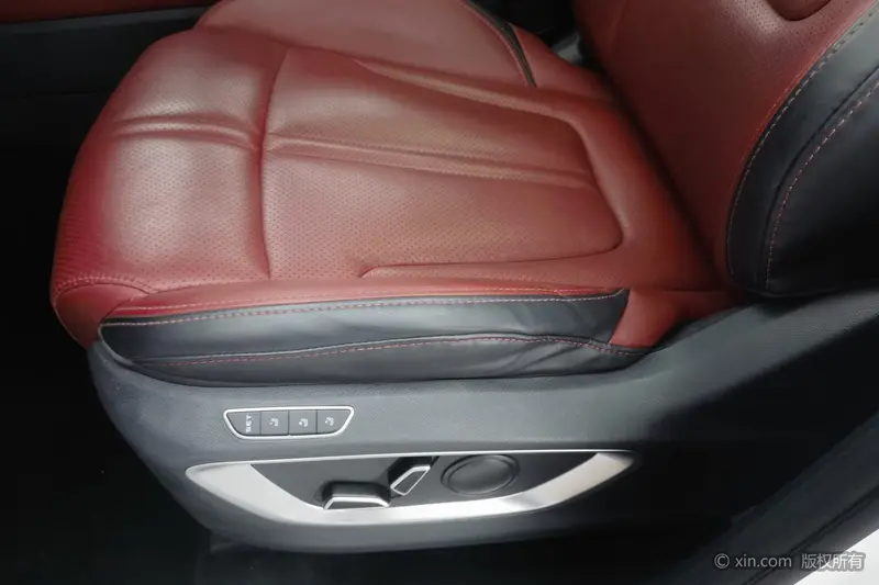 Changan CS 75 PLUS 2.0 T AT Flagship — фото 13