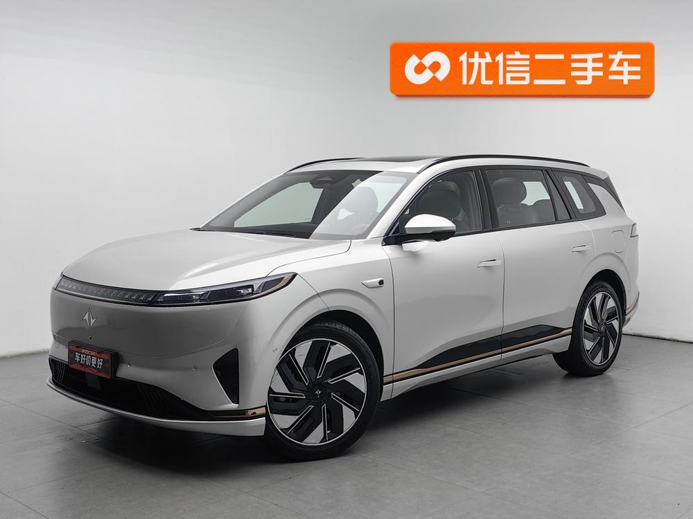 Dongfeng eπ 008