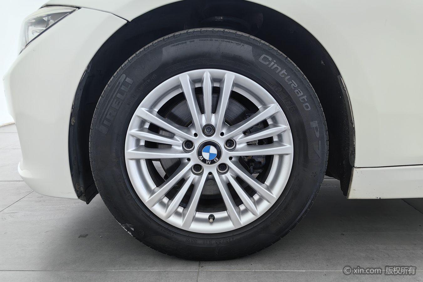 BMW 3 Series 2015 320Li Style