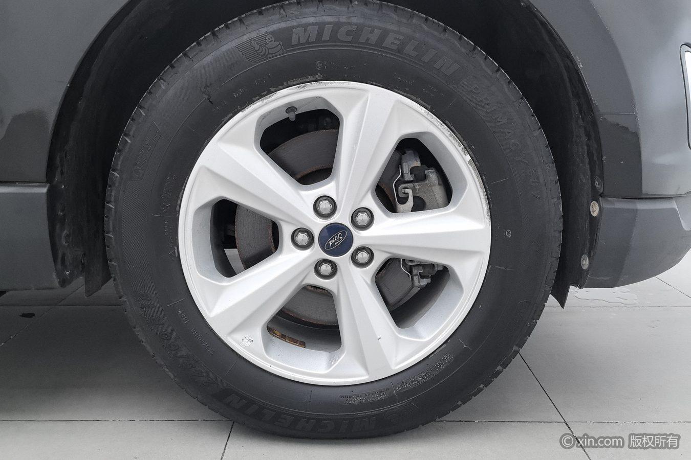 Ford Edge 2018 EcoBoost 245 5 мест V