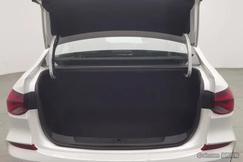 Chevrolet Monza — фото 17