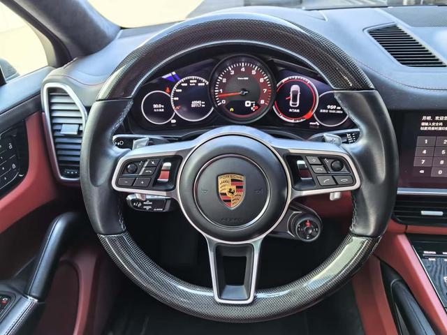 Porsche Cayenne Coupé 2019 Cayenne Coupé 3.0 T — фото 15