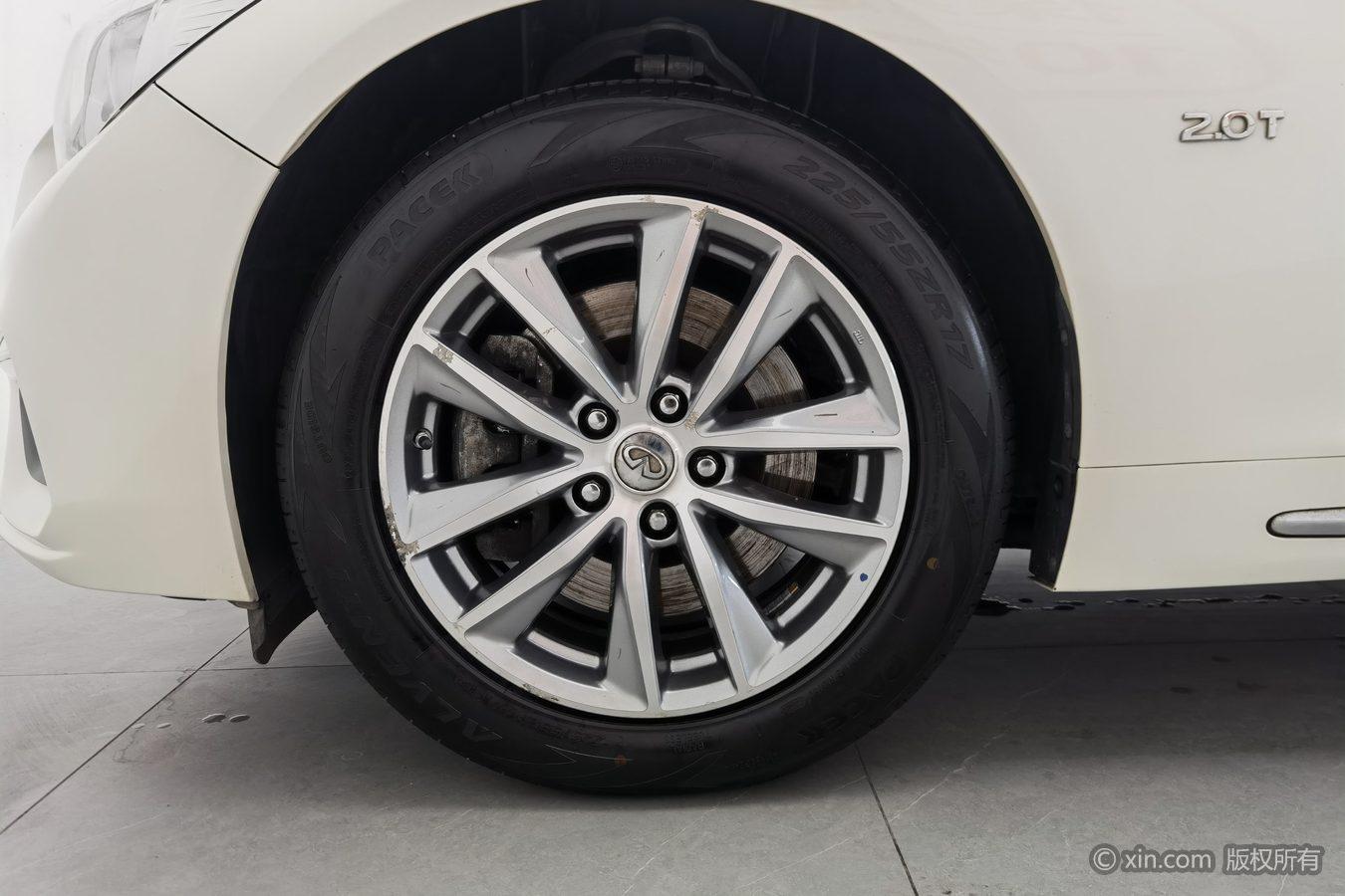 Infiniti Q50L 2018 2.0T Comfort VI